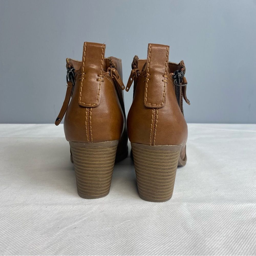 Faded Glory zippered ankle boots size 8.5 Light Brown, 3.5"heels - Picture 3 of 13